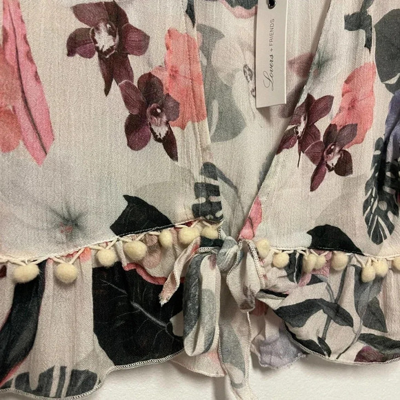 NWT Lovers + Friends Waves for Days Crop Top - Floral Crepe Wrap Tie Blouse - Picture 5 of 7